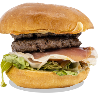 Carlos Coloma (Queso, Jamón Serrano, Cebolla, Ali Oli, Lechuga, Tomate)