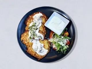 Placki ziemniaczane z sosem śmietankowo-grzybowym (350g)