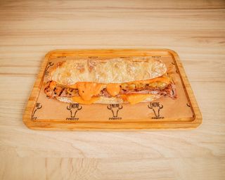 Bocadillo Autentico Emmy
