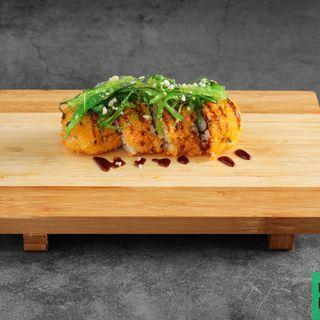 Uramaki marisco tempurizado (8 pzs.)