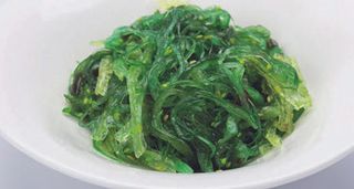 3. Goma wakame
