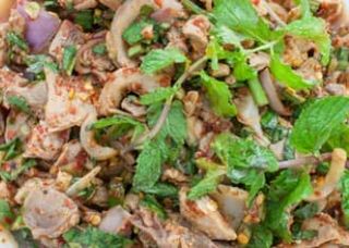 Larb De Pato Asado