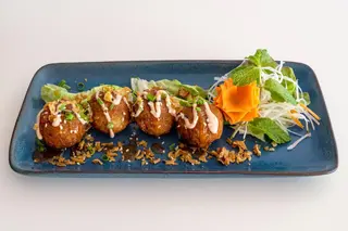 A2 Tacoyaki (4 pcs)