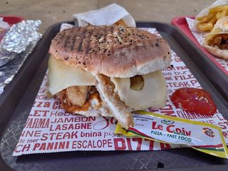 Tabouna Escalope Panée Sans Fromage