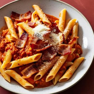 11. Amatricana (650g)