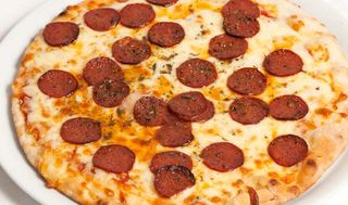 Pizza Pepperoni (33 Cm.)