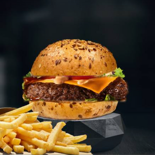 Hambúrguer com Fritas