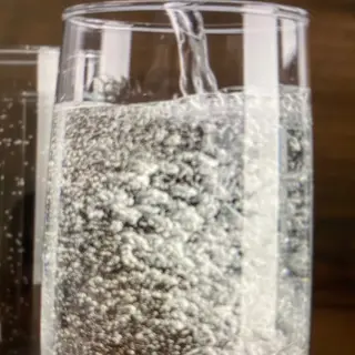 Agua con gas 