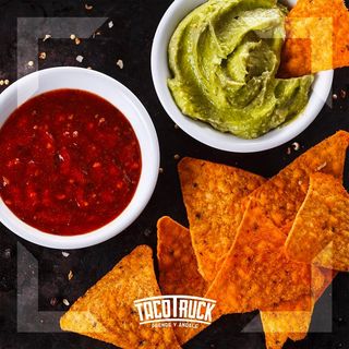 Chips e guacamole