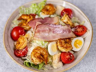 Салат Цезар з креветками (250г)