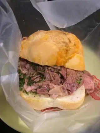Panino lampredotto con salsa verde