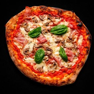 PIZZA JAMON DULCE Y CHAMPIÑONES