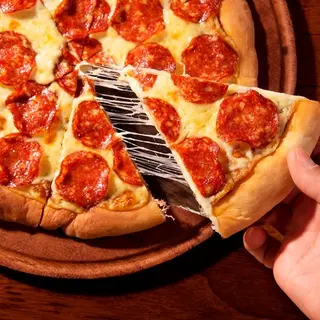 Pizza Salami family