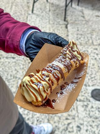 Cannolo con il gelato