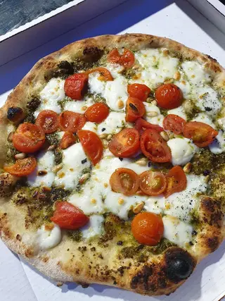 pizza genovese