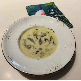 Суп с лесными грибами