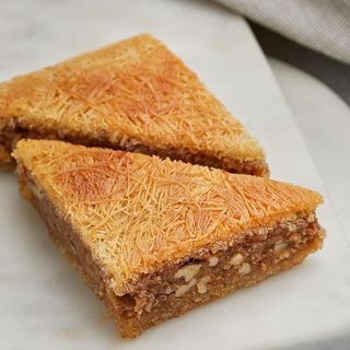 Քնաֆե ընկույզով