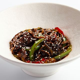 Соба с говядиной 