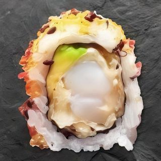 Uramaki ebi tempura (8 uds.)