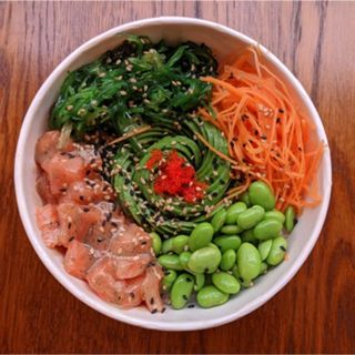 Poke Bowl Salmón