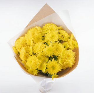 yellow chrysanthème  bouquet