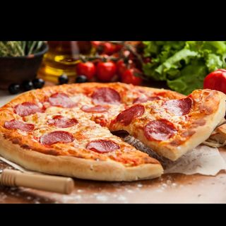 Pizza salami  ( 40cm )