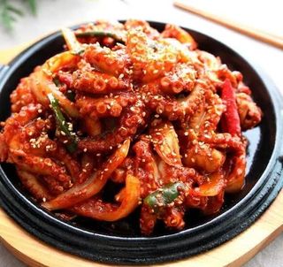 Polpo saltato - piccante