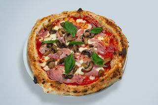 Prosciutto e funghi
