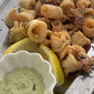 Calamares Y Alioli De Lima