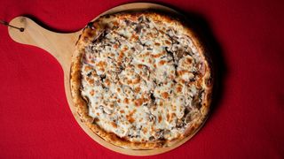 Pizza Prosciutto E Funghi Ø 32cm