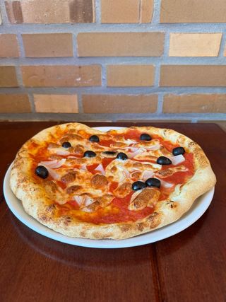 Pizza La Simple 9 (33 cm.)