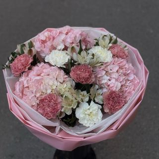 Ramo delicado y elegante