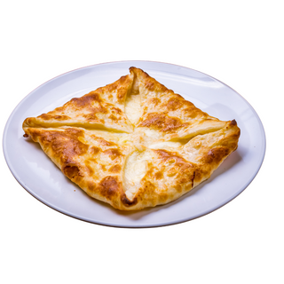 ნახევრად ფენოვანი ხაჭაპური ლორით