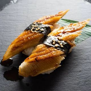 Nigiri De Anguila (2 Pzs.)