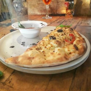 Calzone Bianco