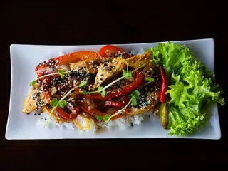 Спайсі Чікен з рисом (430g)