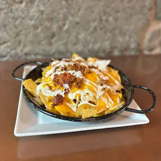 Nachos y papas Alfa