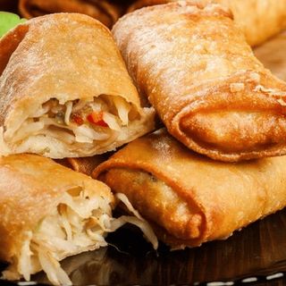 Rollitos de Primavera (6 und)