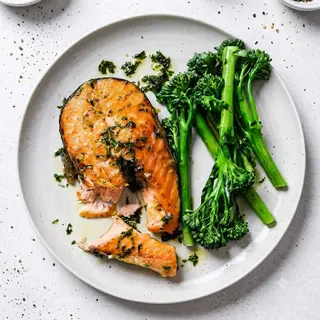 ორაგულის სტეიკი/Salmon Steak