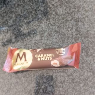Magnum caramelo nuts