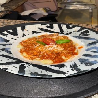 Gnocchi con Boloñesa