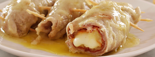 Involtini di speck e scamorza