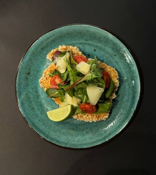  Курячий шніцель з салтом 