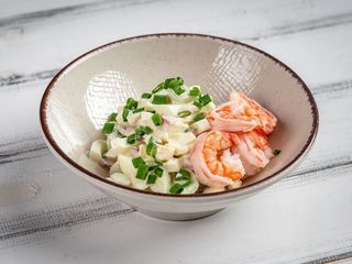 Весняний салат з креветками (260/50g)