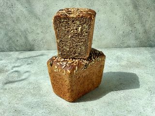 Chleb Żytni z nasionami