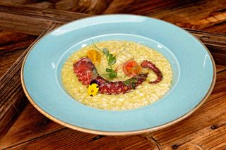 Risotto cu pesto și caracatiță