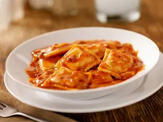 Ravioli al pomodoro