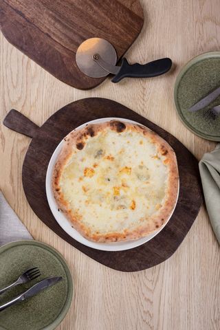 Pizza QUESOADICTOS (30 Cm.)