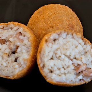 Supplì taleggio, speck e noci