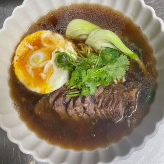 C10 ramen di manzo